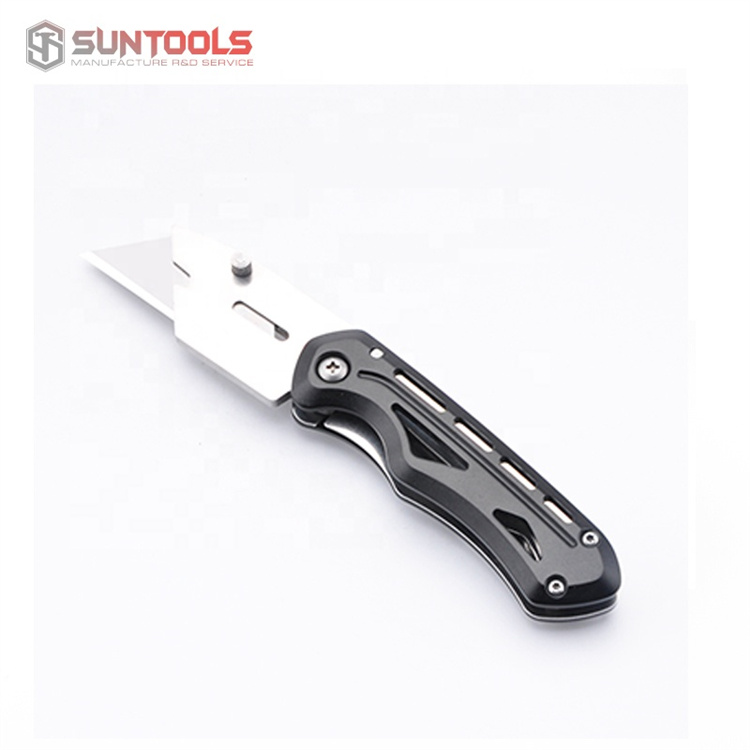 Utility knife (2) Utility knife (2)