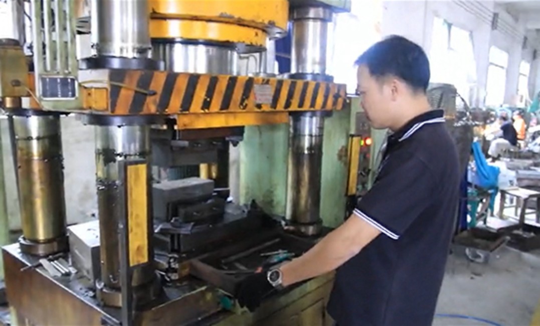 Applications-552x333-7_副本